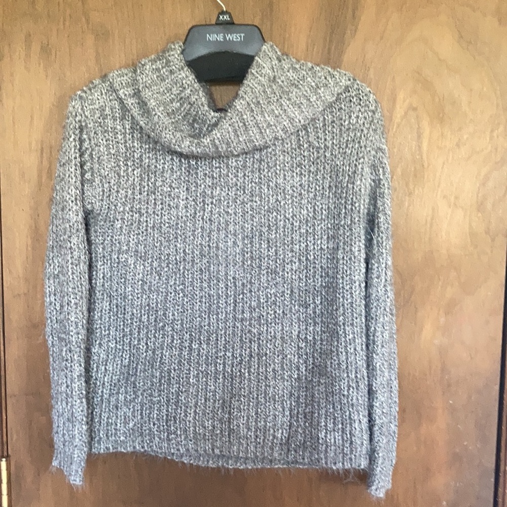 Last Call❌🌹$22ifbundle2 Premise soft cowlneck ribbed grey sweater w stretch XS - Picture 5 of 14
